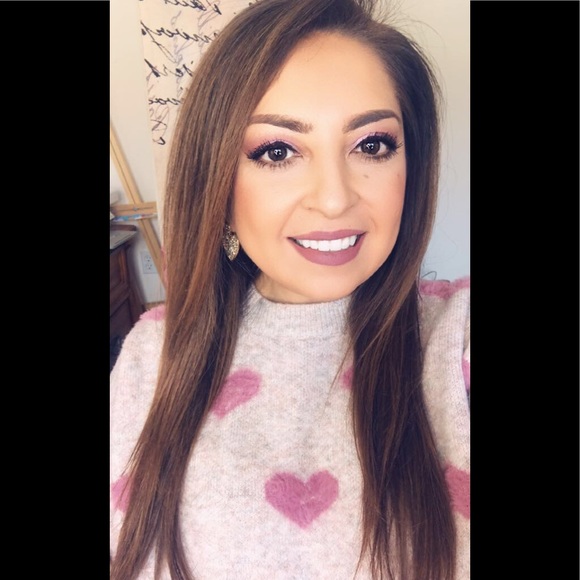 Hi! I’m Alejandra - Picture 8 of 9